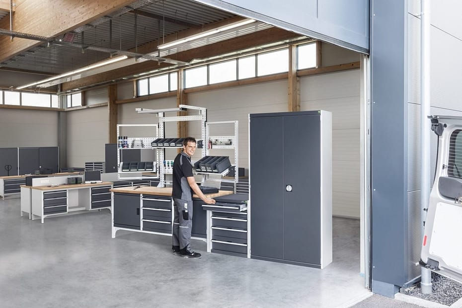 Arbeitsplatz Betriebseinrichtung Marketingbild